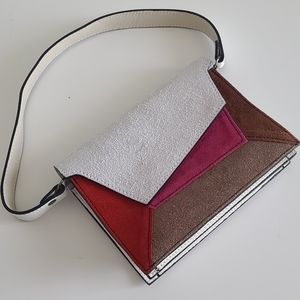 Silvia leather bag with detachable shoulder strap